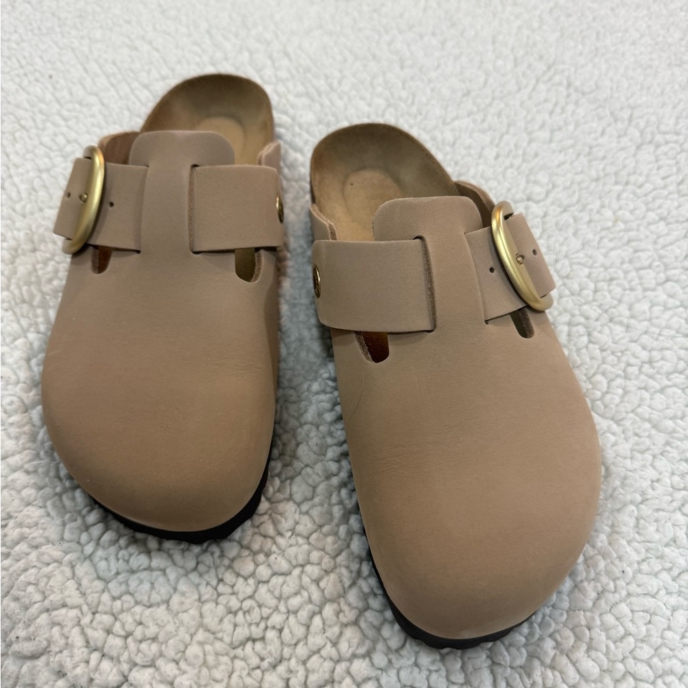 Tan Slip-On Birkenstocks with Gold Buckle newest collection